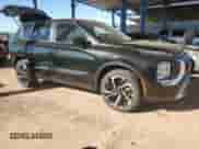 2024 Mitsubishi Outlander SE z VIN JA4J3VA86RZ032807, wystawiony jako Copart lot #85314055 z przebiegiem 32 122 mil mil oraz Szkoda całkowita • Salvage title. Historia ofert i sprzedaży dostępna na DreamBid. Obrazek 4.