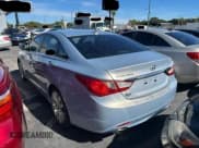 ✅ 2013 Hyundai Sonata SE • VIN: 5NPEC4AC9DH589037 • Lot: 92728965. Listed on Copart with 170,026 mi. Free auction sales archive from the USA and detailed vehicle history report at DreamBid. Image 3.