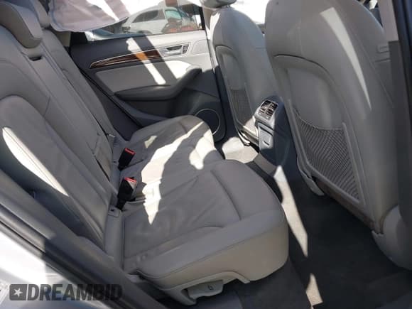 ✅ 2016 Audi Q5 Prestige • VIN: WA1W7AFP0GA112358 • Лот: 42085761. Опубликован ранее на IAAI с пробегом 128 598 миль. Бесплатный доступ к архиву аукционных продаж из США и подробный отчёт об истории автомобиля на DreamBid. Изображение 8.