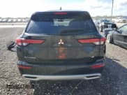 ✅ 2024 Mitsubishi Outlander SE • VIN: JA4J4VA85RZ045030 • Lot: 90113515. Wystawiony na Copart z przebiegiem 38 502 mil. Bezpłatny archiwum sprzedaży aukcyjnych z USA i szczegółowy raport historii pojazdu na DreamBid. Zdjęcie 6.