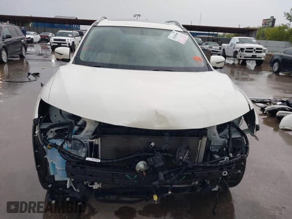 ✅ 2018 Nissan Rogue SV • VIN: JN8AT2MV4JW348819 • Lot: 43265669. Listed on IAAI with 60,427 mi. Free auction sales archive from the USA and detailed vehicle history report at DreamBid. Image 13.