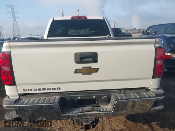 ✅ 2015 Chevrolet Silverado 2500HD LT • VIN: 1GC1KVE8XFF611704 • Lot: 42974763. Listed on IAAI with 177,000 mi. Free auction sales archive from the USA and detailed vehicle history report at DreamBid. Image 16.