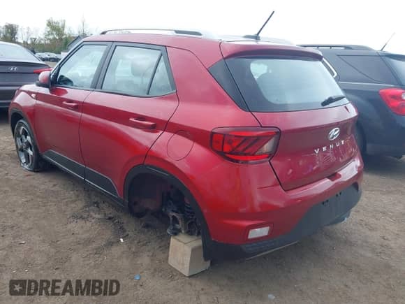 2024 Hyundai Venue Limited with VIN KMHRC8A37RU289336, listed as a IAAI auction lot 43308210 with 18,487 mi miles and . Bid and sale history available at DreamBid. Image 3.