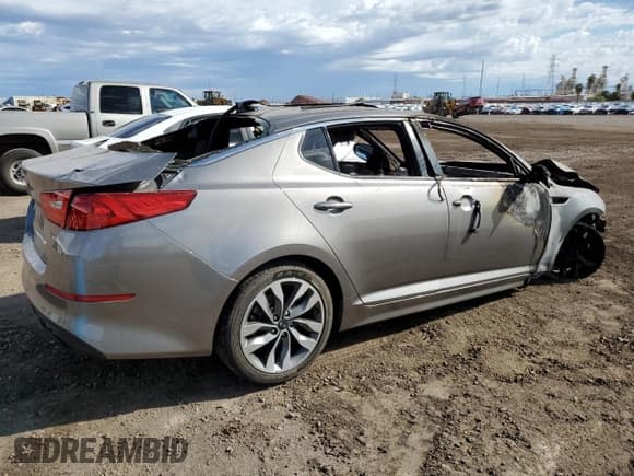 ✅ 2015 Kia Optima SX Turbo • VIN: 5XXGR4A68FG449867 • Lot: 81156685. Listed on Copart with Not provided. Free auction sales archive from the USA and detailed vehicle history report at DreamBid. Image 3.