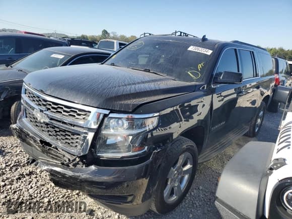 ✅ 2015 Chevrolet Suburban LT • VIN: 1GNSCJKC8FR530886 • Lot: 73063234. Wystawiony na Copart z przebiegiem 148 431 mil. Bezpłatny archiwum sprzedaży aukcyjnych z USA i szczegółowy raport historii pojazdu na DreamBid. Zdjęcie 1.