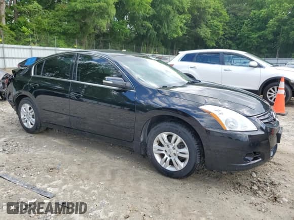 ✅ 2011 Nissan Altima S • VIN: 1N4AL2AP9BC143930 • Лот: 55771975. Опубликован ранее на Copart с пробегом 171 079 миль. Бесплатный доступ к архиву аукционных продаж из США и подробный отчёт об истории автомобиля на DreamBid. Изображение 4.