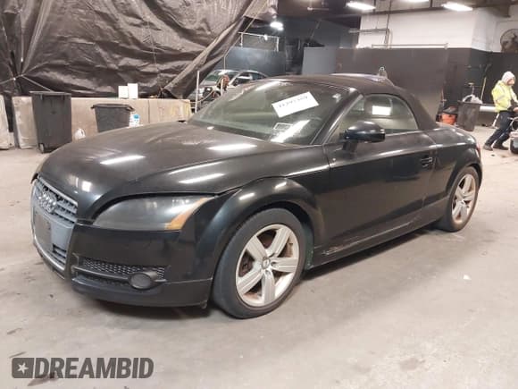 ✅ 2008 Audi TT 2.0T • VIN: TRUMF38J881043270 • Lot: 41297359. Listed on IAAI with 93,495 mi. Free auction sales archive from the USA and detailed vehicle history report at DreamBid. Image 2.