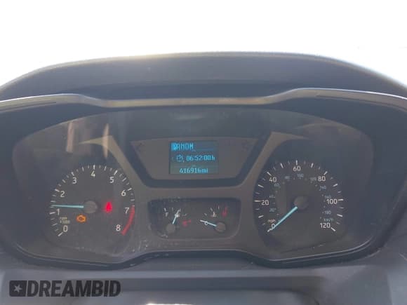 ✅ 2017 Ford Transit XL • VIN: 1FBZX2ZM0HKB13343 • Lot: 41564409. Wystawiony na IAAI z przebiegiem 416 916 mil. Bezpłatny archiwum sprzedaży aukcyjnych z USA i szczegółowy raport historii pojazdu na DreamBid. Zdjęcie 7.