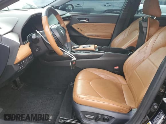 ✅ 2019 Toyota Avalon XLE • VIN: 4T1BZ1FB2KU023476 • Lot: 67651055. Listed on Copart with 90,857 mi. Free auction sales archive from the USA and detailed vehicle history report at DreamBid. Image 7.