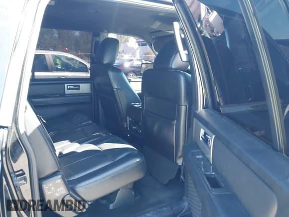 ✅ 2017 Ford Expedition Max Limited • VIN: 1FMJK1KT5HEA52617 • Лот: 41865482. Опубликован ранее на IAAI с пробегом 165 623 миль. Бесплатный доступ к архиву аукционных продаж из США и подробный отчёт об истории автомобиля на DreamBid. Изображение 8.