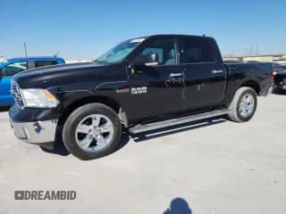 2015 Ram 1500 Big Horn z VIN 1C6RR6LM1FS664259, wystawiony jako Copart lot #86628515 z przebiegiem 236 565 mil mil oraz Szkoda całkowita • Salvage title. Historia ofert i sprzedaży dostępna na DreamBid. Obrazek 1.