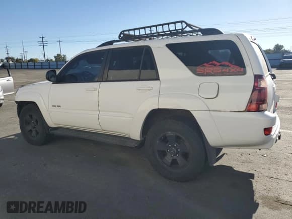 ✅ 2004 Toyota 4Runner SR5 • VIN: JTEBU14RX40021757 • Лот: 82539125. Опубликован ранее на Copart с пробегом 235 501 миль. Бесплатный доступ к архиву аукционных продаж из США и подробный отчёт об истории автомобиля на DreamBid. Изображение 2.