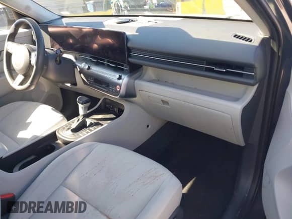 2025 Hyundai Kona SEL с VIN KM8HB3AB2SU286343, выставлен на аукционе IAAI как лот 43581936 с пробегом 15 438 миль миль и . История ставок и продаж доступна на DreamBid. Изображение 5.