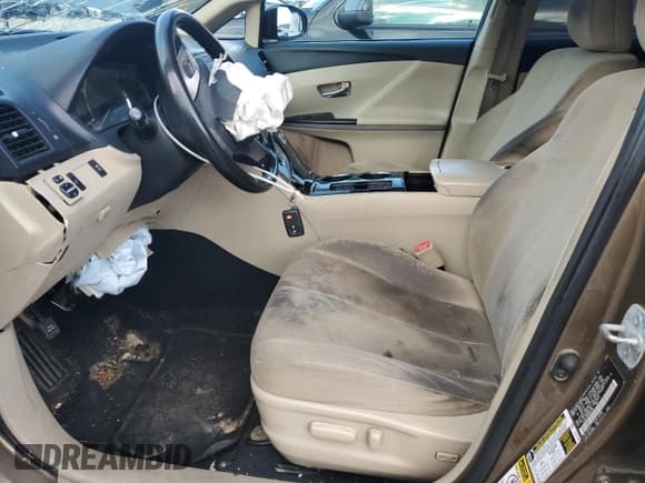 ✅ 2009 Toyota Venza • VIN: 4T3ZK11A49U012952 • Lot: 69924615. Wystawiony na Copart z przebiegiem 290 219 mil. Bezpłatny archiwum sprzedaży aukcyjnych z USA i szczegółowy raport historii pojazdu na DreamBid. Zdjęcie 7.