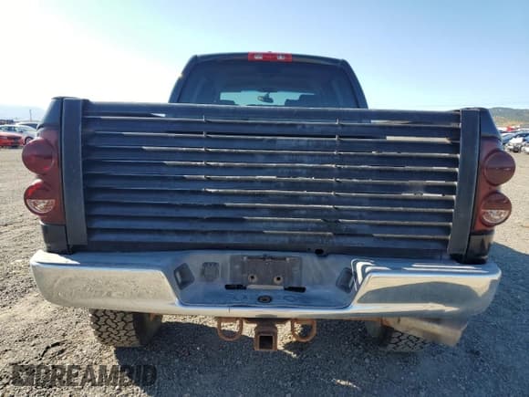 ✅ 2007 Dodge 2500 SLT • VIN: 3D7KS29A47G773995 • Лот: 68952084. Опубликован ранее на Copart с пробегом 267 177 миль. Бесплатный доступ к архиву аукционных продаж из США и подробный отчёт об истории автомобиля на DreamBid. Изображение 6.