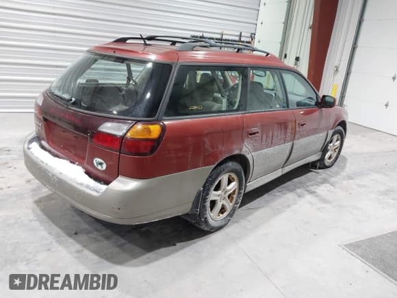✅ 2004 Subaru Legacy Outback L.L. Bean • VIN: 4S3BH806147645158 • Lot: 41298588. Listed on IAAI with 212,111 mi. Free auction sales archive from the USA and detailed vehicle history report at DreamBid. Image 4.