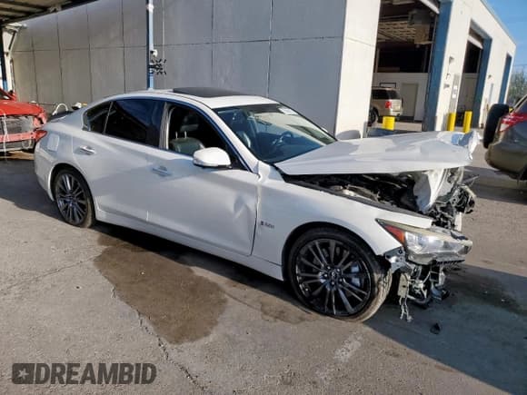 ✅ 2016 Infiniti Q50 Red Sport 400 • VIN: JN1FV7AP6GM420125 • Lot: 70593675. Wystawiony na Copart z przebiegiem 119 885 mil. Bezpłatny archiwum sprzedaży aukcyjnych z USA i szczegółowy raport historii pojazdu na DreamBid. Zdjęcie 4.