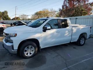 ✅ 2020 Chevrolet Silverado 1500 LT • VIN: 1GCRWCED9LZ171848 • Lot: 76537144. Wystawiony na Copart z przebiegiem 111 307 mil. Bezpłatny archiwum sprzedaży aukcyjnych z USA i szczegółowy raport historii pojazdu na DreamBid. Zdjęcie 1.