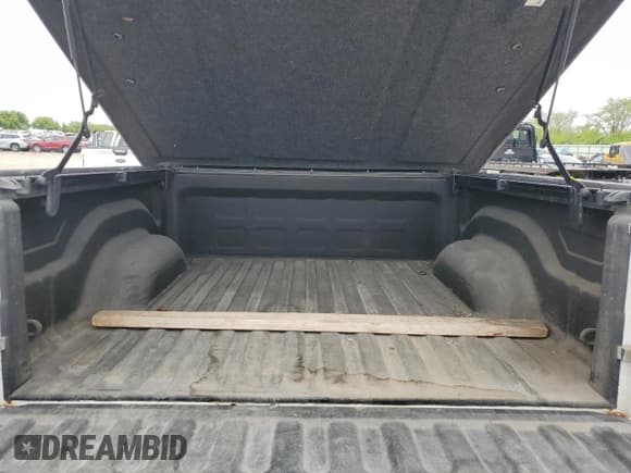 ✅ 2010 Dodge 1500 SLT • VIN: 1D7RV1CTXAS235585 • Lot: 56119565. Wystawiony na Copart z przebiegiem 180 475 mil. Bezpłatny archiwum sprzedaży aukcyjnych z USA i szczegółowy raport historii pojazdu na DreamBid. Zdjęcie 6.