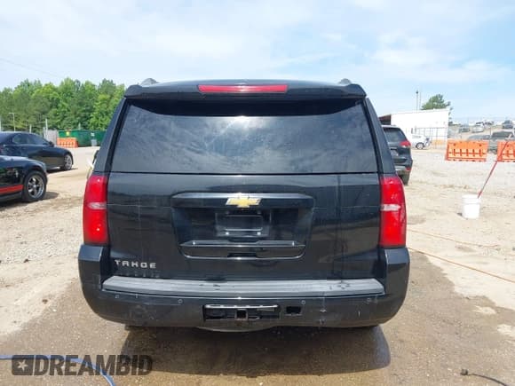 ✅ 2016 Chevrolet Tahoe LT • VIN: 1GNSKBKC2GR140991 • Lot: 42469765. Listed on IAAI with 240,809 mi. Free auction sales archive from the USA and detailed vehicle history report at DreamBid. Image 17.