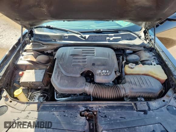 2018 Dodge Challenger SXT Plus z VIN 2C3CDZAG4JH205064, wystawiony jako Copart lot #85894005 z przebiegiem 54 476 mil mil oraz Szkoda całkowita • Salvage title. Historia ofert i sprzedaży dostępna na DreamBid. Obrazek 11.