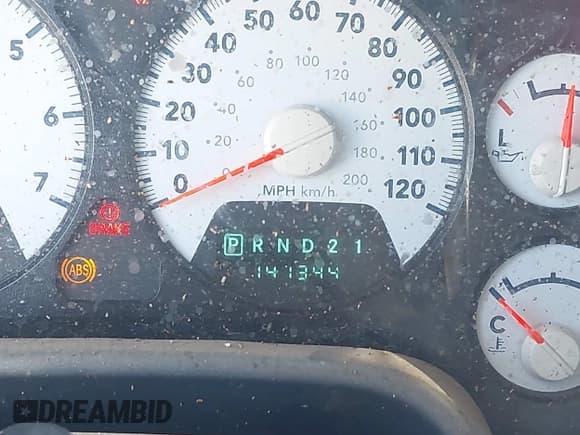 ✅ 2008 Dodge 1500 SLT • VIN: 1D7HU18N18J157495 • Lot: 43342112. Wystawiony na IAAI z przebiegiem 141 344 mil. Bezpłatny archiwum sprzedaży aukcyjnych z USA i szczegółowy raport historii pojazdu na DreamBid. Zdjęcie 15.