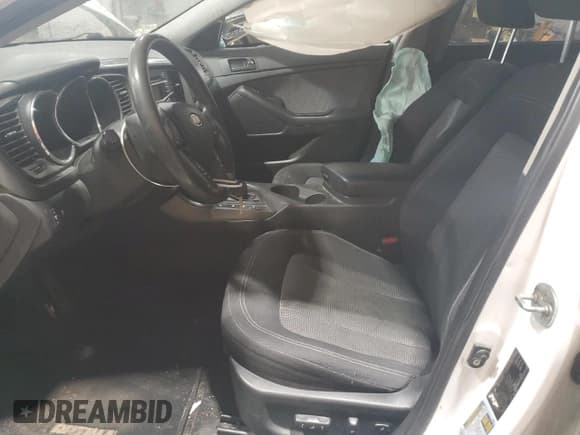 ✅ 2012 Kia Optima LX • VIN: KNAGM4A76C5263538 • Lot: 87232795. Wystawiony na Copart z przebiegiem 201 366 mil. Bezpłatny archiwum sprzedaży aukcyjnych z USA i szczegółowy raport historii pojazdu na DreamBid. Zdjęcie 7.