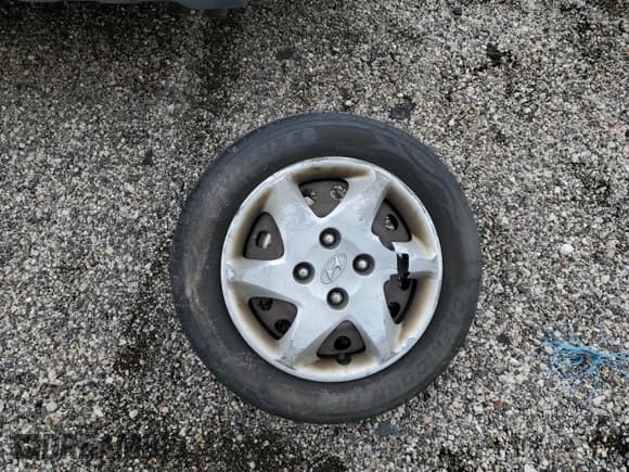 ✅ 2004 Hyundai Elantra GLS • VIN: KMHDN46D94U725028 • Lot: 52149425. Wystawiony na Copart z przebiegiem 117 495 mil. Bezpłatny archiwum sprzedaży aukcyjnych z USA i szczegółowy raport historii pojazdu na DreamBid. Zdjęcie 12.