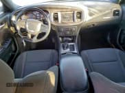 ✅ 2020 Dodge Charger SXT • VIN: 2C3CDXBG3LH136311 • Lot: 93876815. Wystawiony na Copart z przebiegiem 92 866 mil. Bezpłatny archiwum sprzedaży aukcyjnych z USA i szczegółowy raport historii pojazdu na DreamBid. Zdjęcie 8.