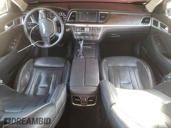 2015 Hyundai Genesis 5.0L с VIN KMHGN4JF5FU056894, выставлен на аукционе Copart как лот 46663914 с пробегом 215 596 миль миль и Списание • Salvage title. История ставок и продаж доступна на DreamBid. Изображение 8.