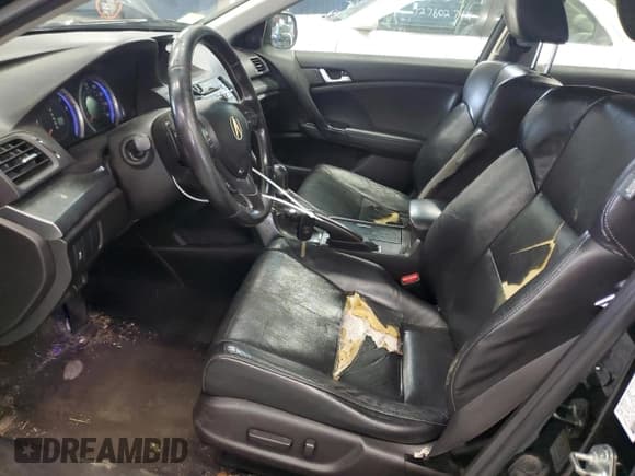 ✅ 2011 Acura TSX • VIN: JH4CU2F60BC005854 • Lot: 73146894. Listed on Copart with 216,615 mi. Free auction sales archive from the USA and detailed vehicle history report at DreamBid. Image 7.