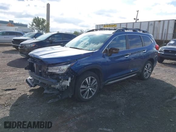 ✅ 2019 Subaru Ascent Touring • VIN: 4S4WMARD7K3488967 • Lot: 43666937. Listed on IAAI with 115,132 mi. Free auction sales archive from the USA and detailed vehicle history report at DreamBid. Image 23.