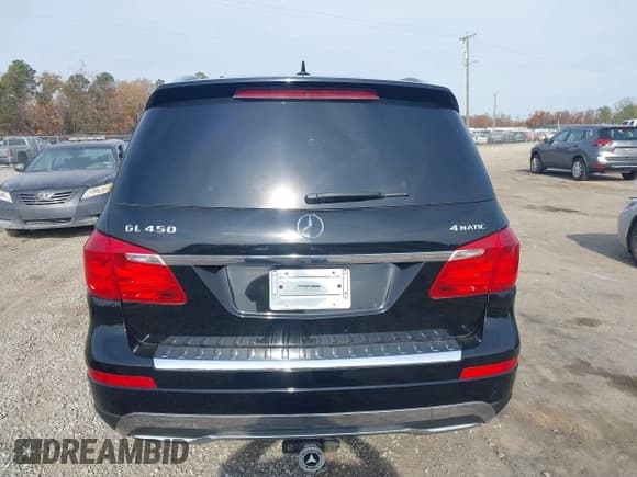 ✅ 2013 Mercedes-Benz GL 450 • VIN: 4JGDF7CE2DA171067 • Лот: 43606480. Опубликован ранее на IAAI с пробегом 166 542 миль. Бесплатный доступ к архиву аукционных продаж из США и подробный отчёт об истории автомобиля на DreamBid. Изображение 17.