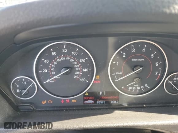 ✅ 2016 BMW 3 Series 328i xDrive • VIN: WBA8E3G54GNU00998 • Lot: 80720845. Wystawiony na Copart z przebiegiem 83 575 mil. Bezpłatny archiwum sprzedaży aukcyjnych z USA i szczegółowy raport historii pojazdu na DreamBid. Zdjęcie 9.