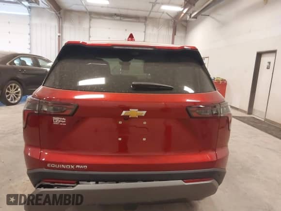 2025 Chevrolet Equinox AWD LT с VIN 3GNAXPEG2SL124816, выставлен на аукционе IAAI как лот 42080846 с пробегом 3 576 миль миль и . История ставок и продаж доступна на DreamBid. Изображение 17.