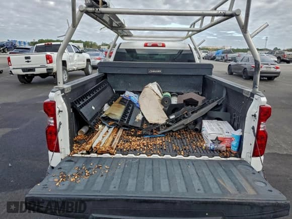 ✅ 2019 Chevrolet Silverado 1500 Work Truck • VIN: 3GCNWAEF1KG233911 • Lot: 94292735. Wystawiony na Copart z przebiegiem 140 718 mil. Bezpłatny archiwum sprzedaży aukcyjnych z USA i szczegółowy raport historii pojazdu na DreamBid. Zdjęcie 10.