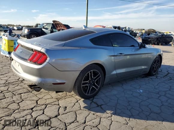 ✅ 2022 Ford Mustang GT • VIN: 1FA6P8CF6N5136234 • Лот: 91149455. Опубликован ранее на Copart с пробегом 26 495 миль. Бесплатный доступ к архиву аукционных продаж из США и подробный отчёт об истории автомобиля на DreamBid. Изображение 3.