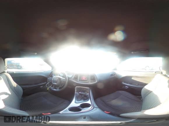 ✅ 2016 Dodge Challenger SXT Plus • VIN: 2C3CDZAG4GH353840 • Lot: 81133675. Wystawiony na Copart z przebiegiem 188 943 mil mil. Skorzystaj z bezpłatnego archiwum sprzedaży aukcyjnych z USA i zobacz szczegółowy raport historii pojazdu na DreamBid. Zdjęcie 14.