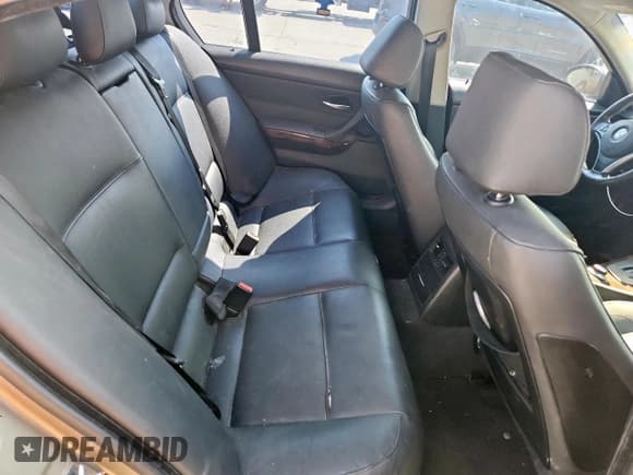 ✅ 2007 BMW 3 Series 335xi • VIN: WBAVD53527A006351 • Lot: 81003705. Listed on Copart with 230,430 mi. Free auction sales archive from the USA and detailed vehicle history report at DreamBid. Image 10.