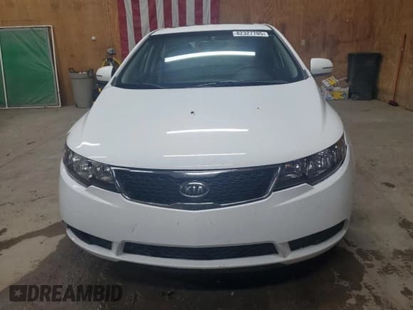 ✅ 2013 Kia Forte EX • VIN: KNAFU5A23D5656968 • Lot: 82327705. Listed on Copart with 207,678 mi. Free auction sales archive from the USA and detailed vehicle history report at DreamBid. Image 5.