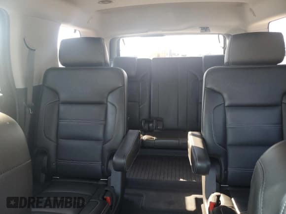 ✅ 2018 GMC Yukon Denali • VIN: 1GKS2CKJ5JR163612 • Lot: 86131115. Listed on Copart with 45,384 mi. Free auction sales archive from the USA and detailed vehicle history report at DreamBid. Image 10.