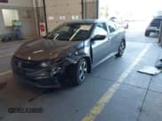 ✅ 2019 Honda Civic LX • VIN: 19XFC2F62KE208416 • Lot: 43315895. Listed on IAAI with 67,345 mi. Free auction sales archive from the USA and detailed vehicle history report at DreamBid. Image 2.