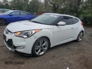 2013 Hyundai Veloster w/Gray Int с VIN KMHTC6AD3DU149988, выставлен на аукционе Copart как лот 72764624 с пробегом 30 503 миль миль и Списание • Salvage title. История ставок и продаж доступна на DreamBid. Изображение 1.