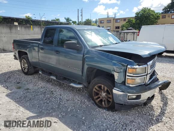2014 Chevrolet Silverado 1500 LT z VIN 1GCRCREC4EZ290445, wystawiony jako Copart lot #87198435 z przebiegiem 166 498 mil mil oraz Szkoda całkowita • Salvage title. Historia ofert i sprzedaży dostępna na DreamBid. Obrazek 4.
