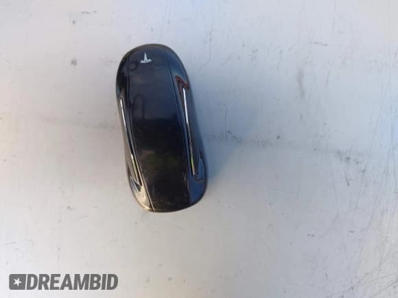 ✅ 2016 Tesla Model X 70D • VIN: 5YJXCAE25GF004272 • Lot: 43752023. Wystawiony na IAAI z przebiegiem 88 747 mil. Bezpłatny archiwum sprzedaży aukcyjnych z USA i szczegółowy raport historii pojazdu na DreamBid. Zdjęcie 11.