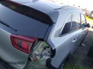 ✅ 2019 Kia Niro FE • VIN: KNDCB3LC4K5256954 • Лот: 43508209. Опубликован ранее на IAAI с пробегом 63 022 миль. Бесплатный доступ к архиву аукционных продаж из США и подробный отчёт об истории автомобиля на DreamBid. Изображение 4.