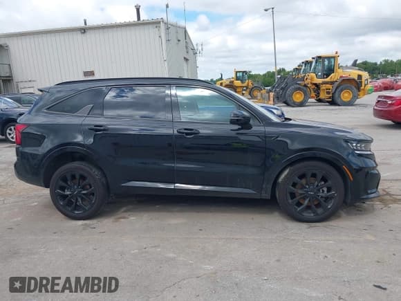 ✅ 2023 Kia Sorento SX • VIN: 5XYRKDLF0PG227444 • Лот: 43044991. Опубликован ранее на IAAI с пробегом 24 352 миль. Бесплатный доступ к архиву аукционных продаж из США и подробный отчёт об истории автомобиля на DreamBid. Изображение 12.