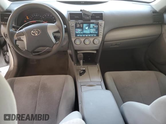 ✅ 2011 Toyota Camry LE • VIN: 4T1BK3EK5BU619702 • Lot: 89641035. Listed on Copart with 171,648 mi. Free auction sales archive from the USA and detailed vehicle history report at DreamBid. Image 8.