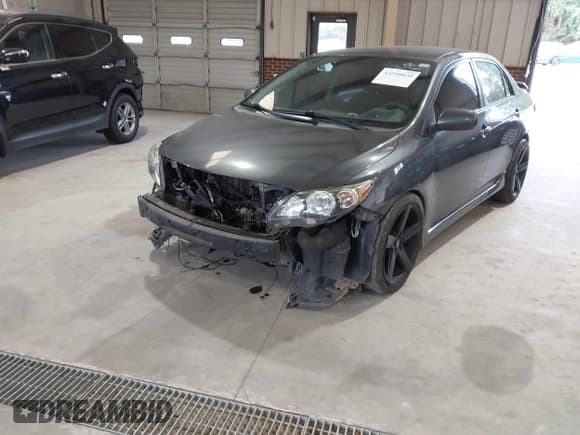 ✅ 2012 Toyota Corolla LE • VIN: 2T1BU4EE0CC866333 • Lot: 43290820. Listed on IAAI with 183,250 mi. Free auction sales archive from the USA and detailed vehicle history report at DreamBid. Image 18.