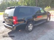 ✅ 2011 Chevrolet Suburban LT • VIN: 1GNSCJE05BR215667 • Lot: 42542649. Wystawiony na IAAI z przebiegiem 136 902 mil. Bezpłatny archiwum sprzedaży aukcyjnych z USA i szczegółowy raport historii pojazdu na DreamBid. Zdjęcie 4.